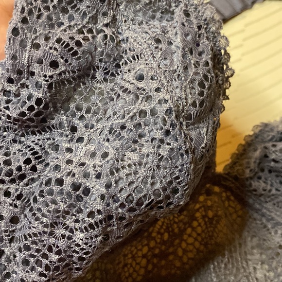 Victoria’s Secret Grey Halter Bralette Size Medium(MUST BUNDLE TO PURCHASE) - Picture 2 of 6